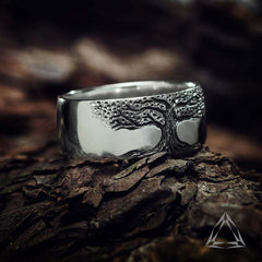 Retro Carved Tree of Life Ring – Ancient Gold & Antique Silver Adjustable Design