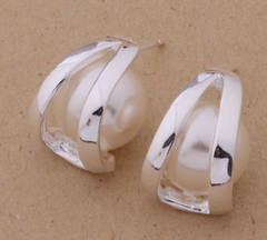 Hollow Glow Silver Pearl Earrings