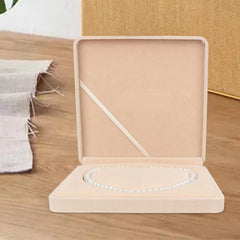 Velvet Box Pearl Necklace